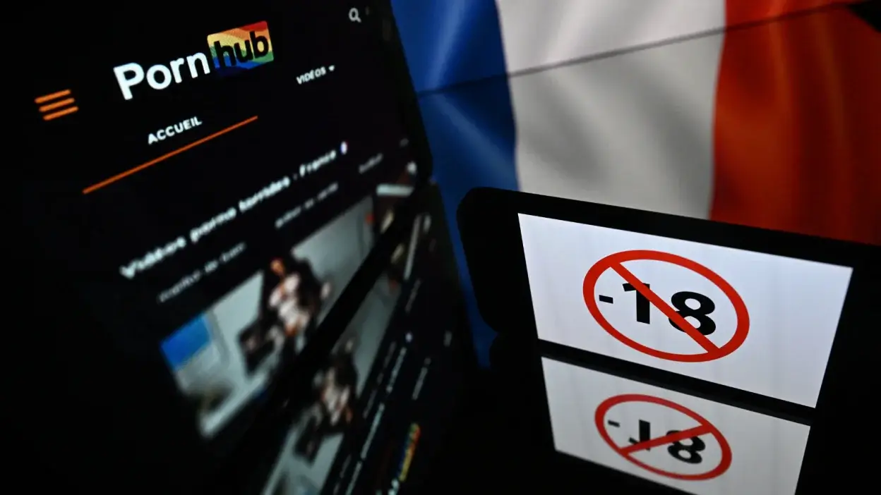 Pornhub salio de francia