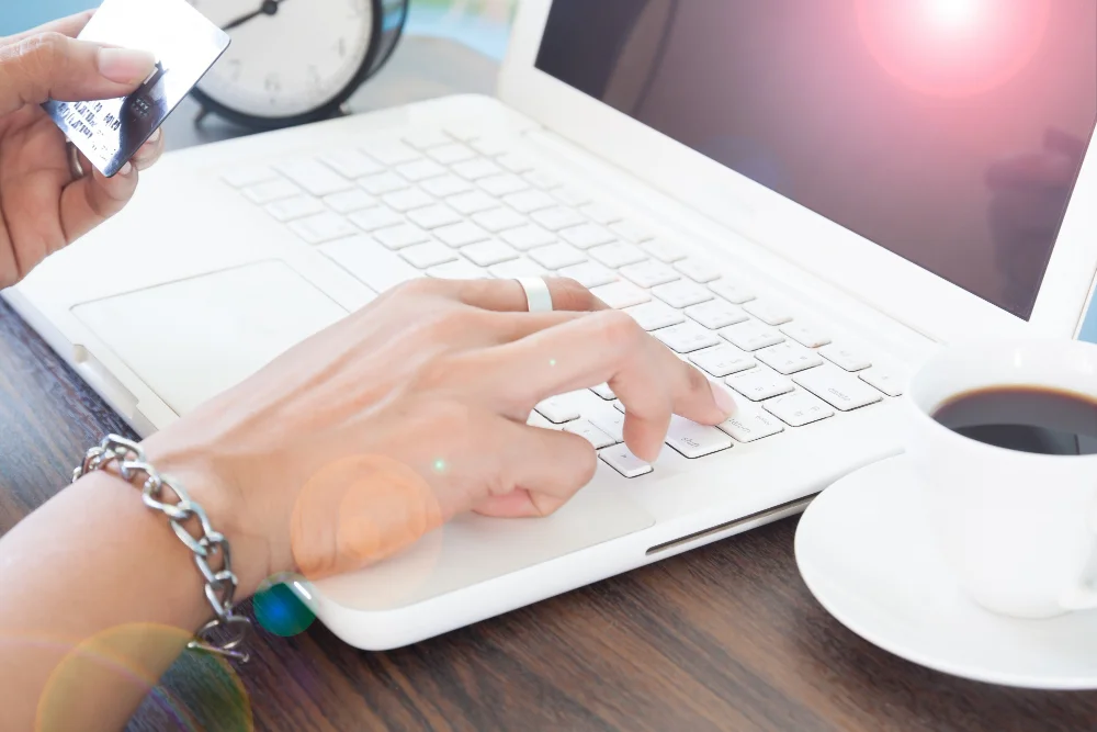 Ley de fichaje digital y Ley Antifraude